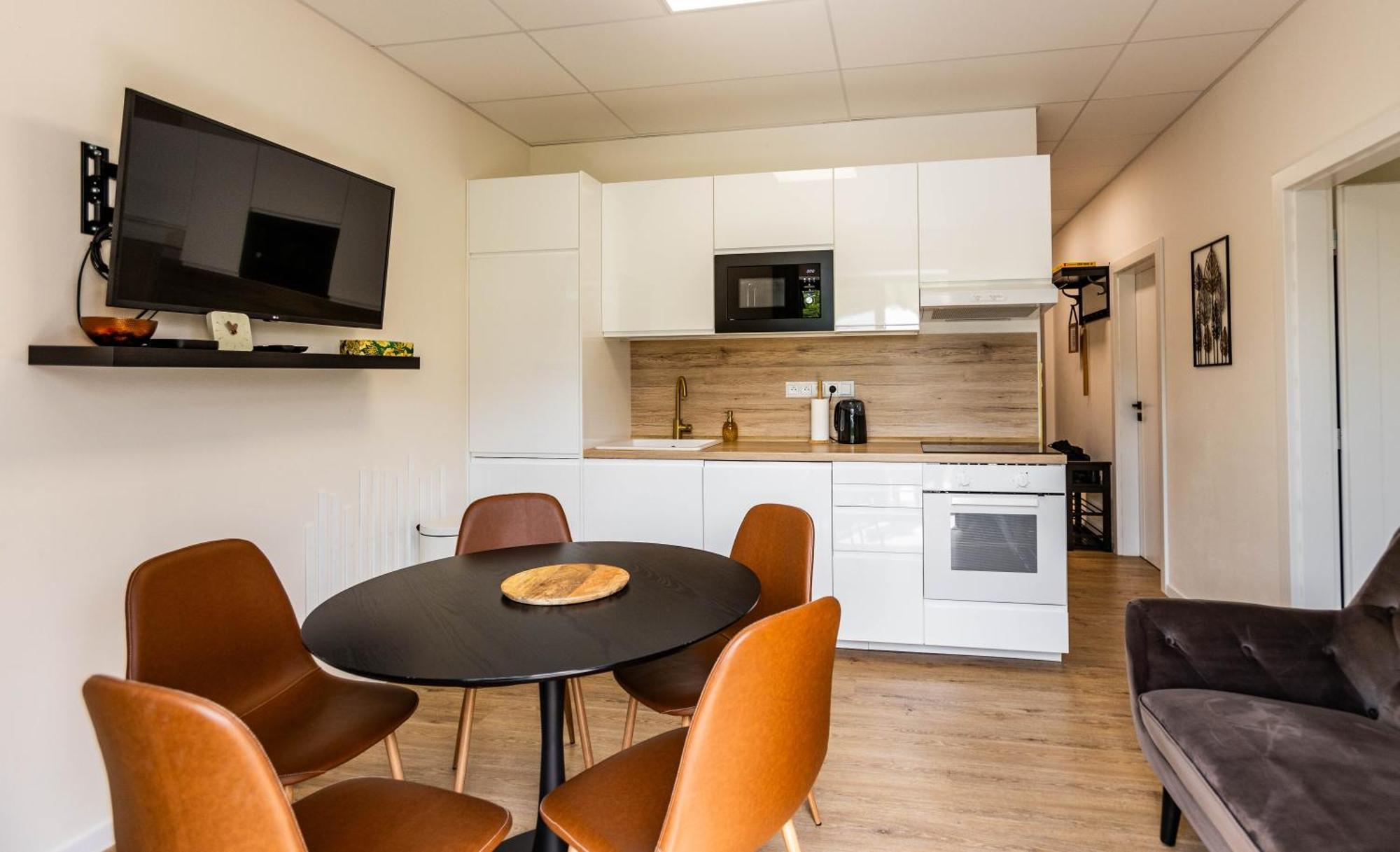 Stylish Apartment With Free Parking زفولين المظهر الخارجي الصورة